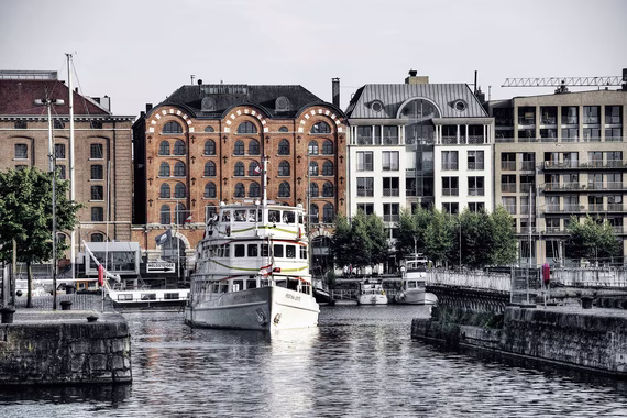 PORTUS-37-may-2019-REPORT-Smits-Veeckman-Image_03_Het-Eilandje